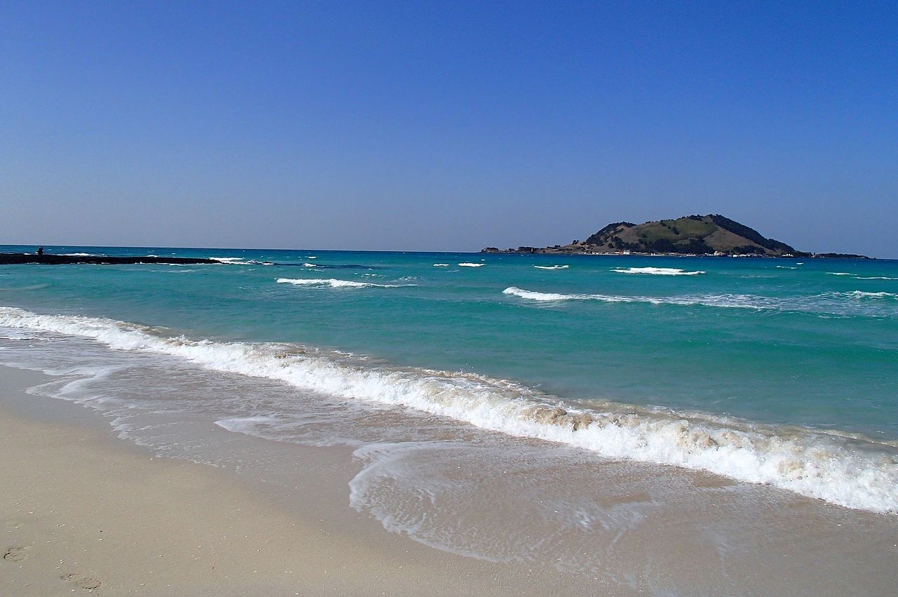 Hyeopjae Beach